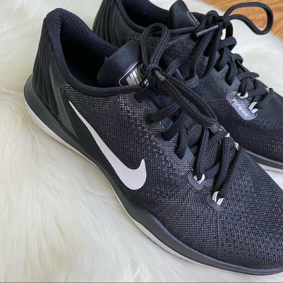 nike flywire flex supreme tr 5